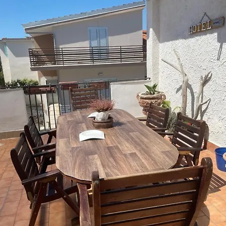 Hotel Cappuccetto Rosso