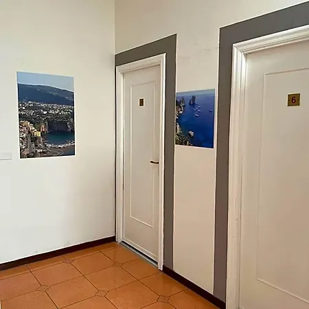 Hotel Cappuccetto Rosso 2*